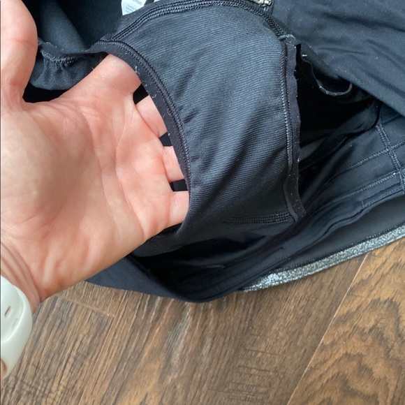 Lululemon Speed Up Sparkle Foil Shorts - Picture 3 of 6